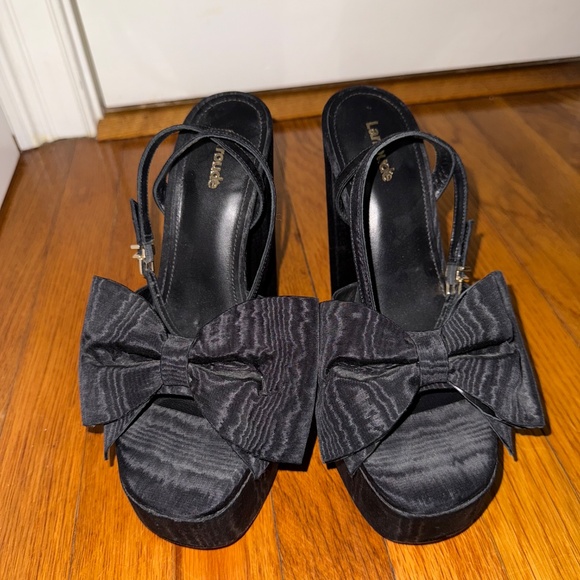 Larroudé “Elle” Black Platform Bow Heels - Picture 5 of 14